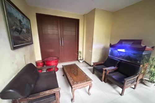 oyo 95097 griya asri guest house
