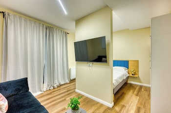 piata romana suites pumo properties