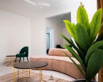 lavani apartment and suites