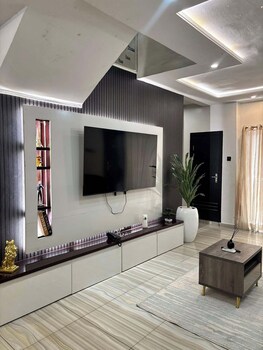porter palace apartment