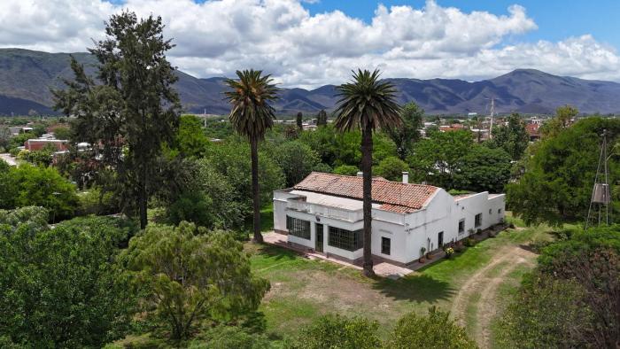 finca historica los algarrobos