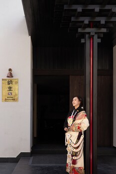 shangri la nazhu tibetan mansion hotel