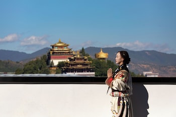 shangri la nazhu tibetan mansion hotel