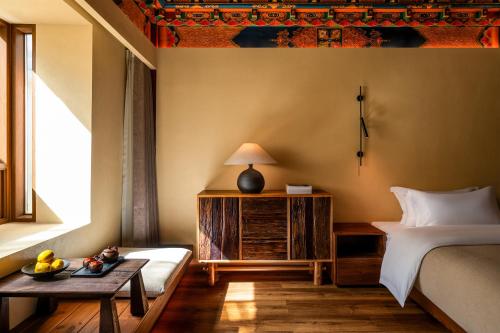 shangri la nazhu tibetan mansion hotel