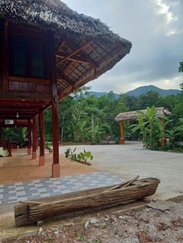mai chau