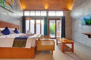 laluxe villa and residence
