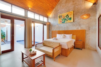 laluxe villa and residence