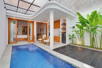 Laluxe Villa And Residence,,4 star