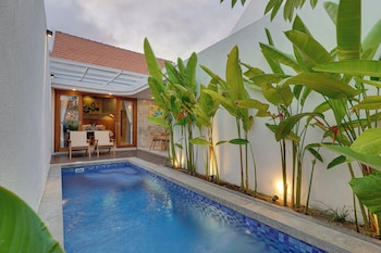 laluxe villa and residence