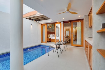 laluxe villa and residence