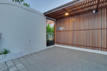laluxe villa and residence
