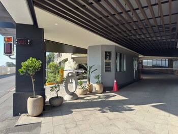 Hub Hotel - Xintai,,2 star