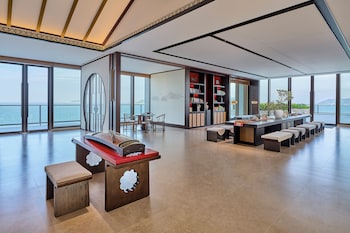 ahn luh dongao island zhuhai