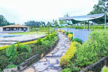 olempiaus gardens hotel