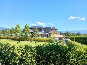 olempiaus gardens hotel