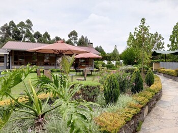 olempiaus gardens hotel