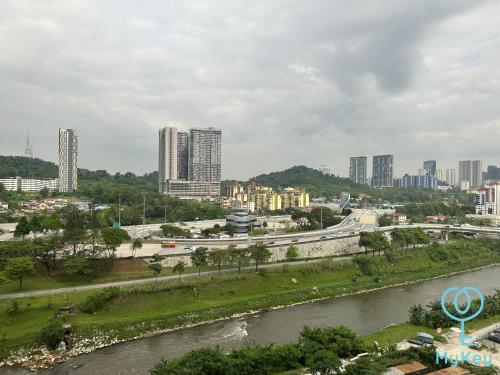 millerz square by mana mana
