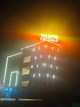 The Hotel Emerald,,2 star