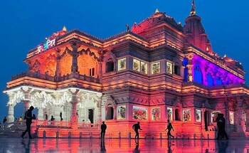hotel r k palace near banke bihari temple