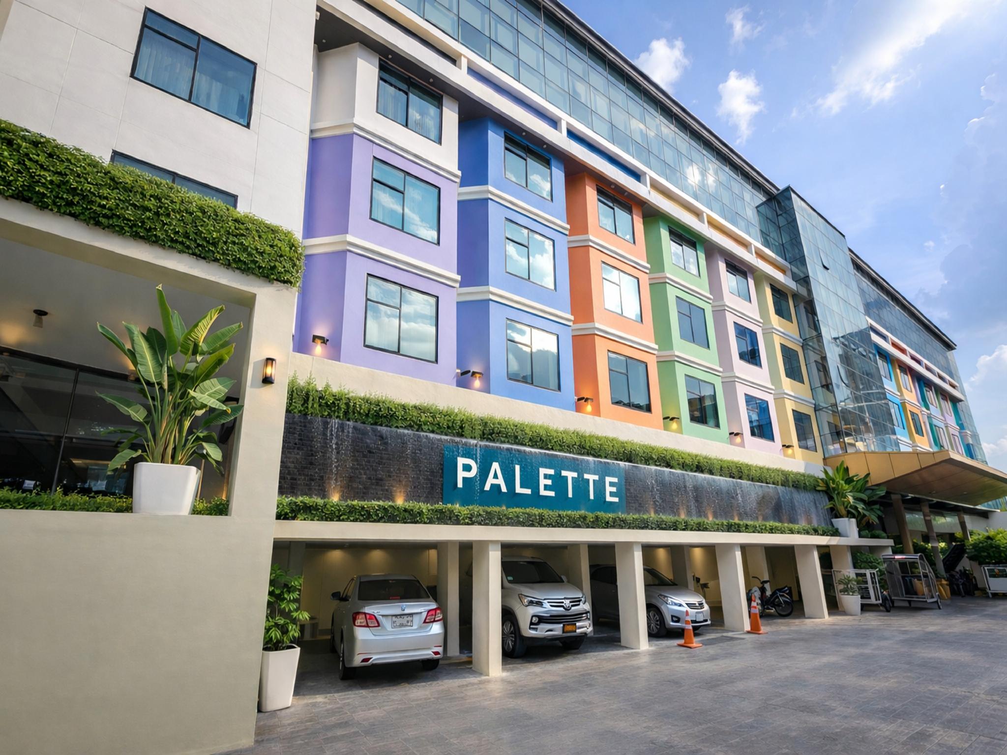 palette walking street pattaya