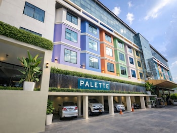 Palette Walking Street Pattaya,,2 star
