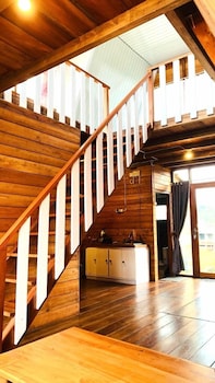Padangsari Cabin 2,,2 star