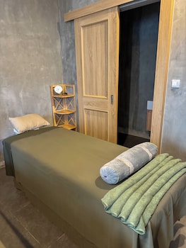 chateau kampot
