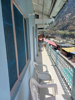 hotel ganga shree