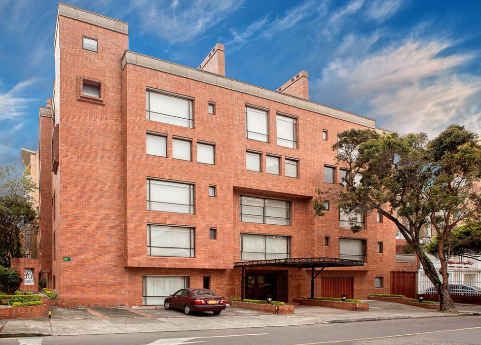 cora 96 street apartments