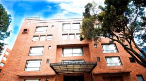 cora 96 street apartments