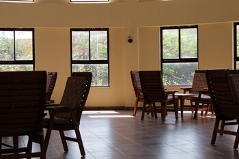 Amboseli Safari Club,,3 star