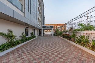 treebo premium pine tree courtyard