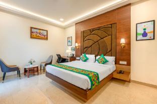treebo premium pine tree courtyard
