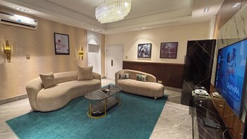 sujimoto residences