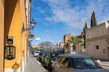 foro romano luxury flat