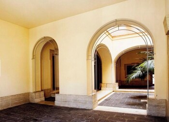 foro romano luxury flat