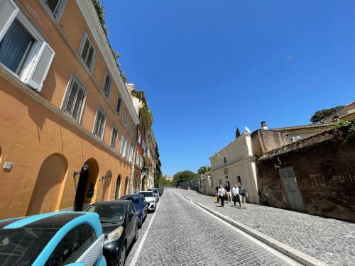 foro romano luxury flat