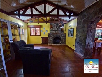 Hotel & Restaurant Las Brisas,,3 star