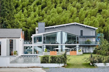 qingcen manor