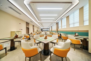 wuhan tianhe airport fliport garden hotel