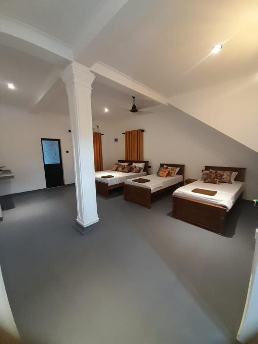hiri dudes villa