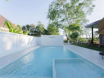 villanin hotel and spa golden triangle
