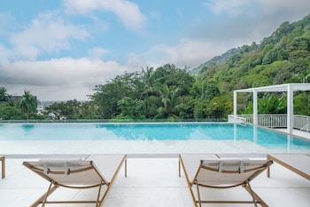 seavale patong phuket