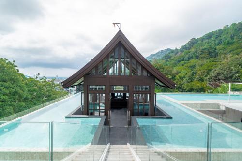 seavale patong phuket