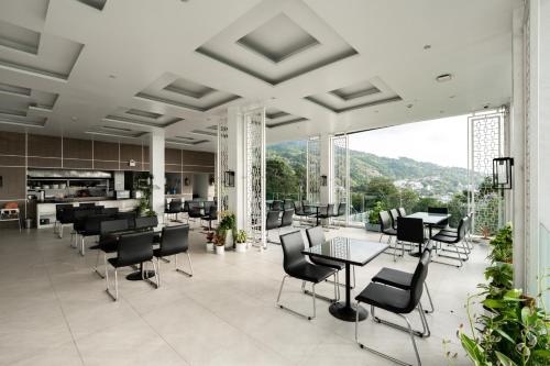 seavale patong phuket