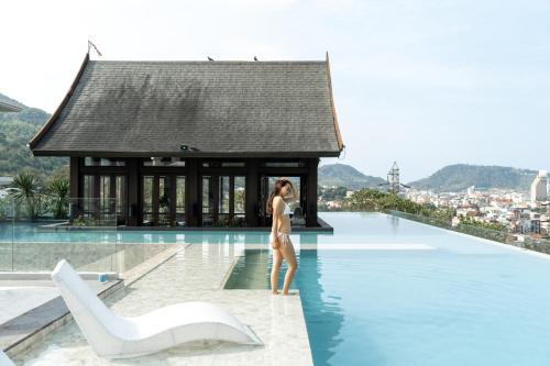 seavale patong phuket