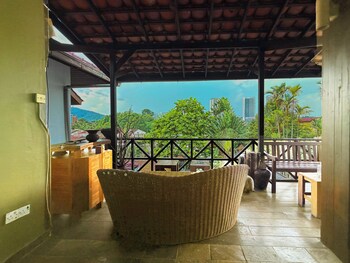 serene palm heritage tropical villa
