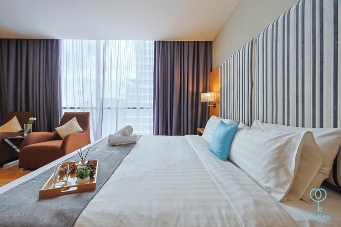 empire suites subang by mana mana