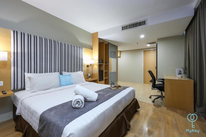 empire suites subang by mana mana
