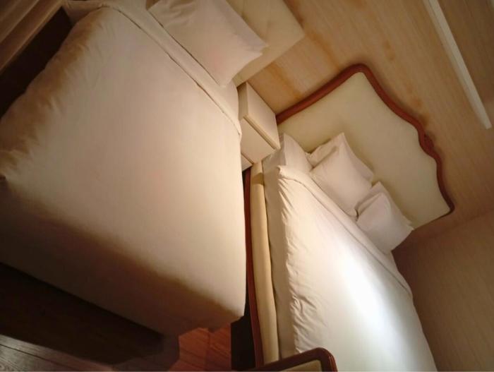 empire suites subang by mana mana